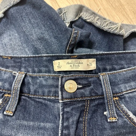 Abercrombie & Fitch Women's Jean Shorts - Picture 2 of 4